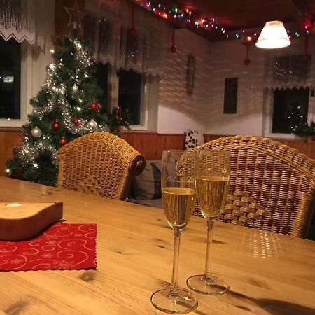 Chata U Koupaliste Chřibská Esterno foto